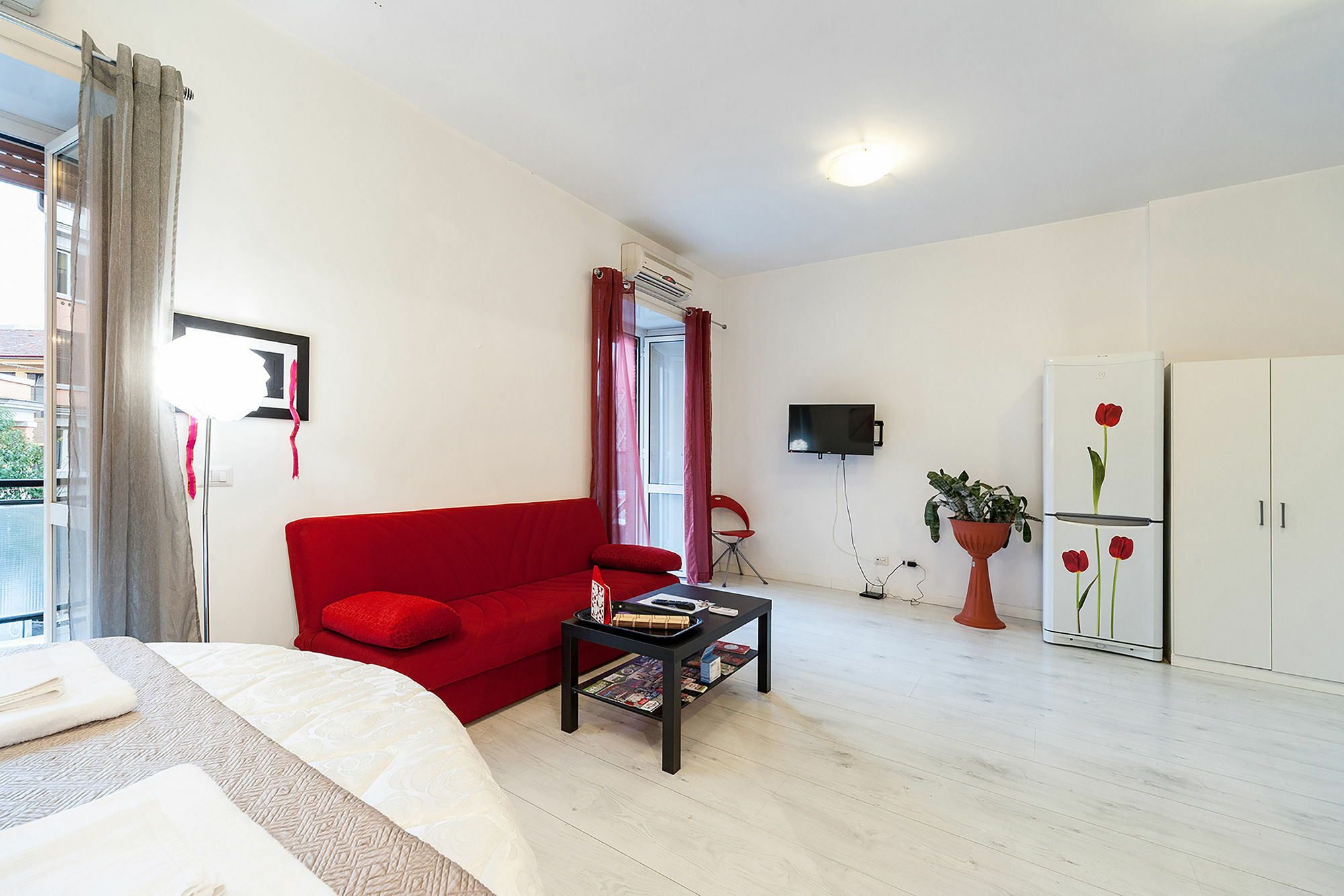 Hosting Flats Guesthouse Rome Exterior photo